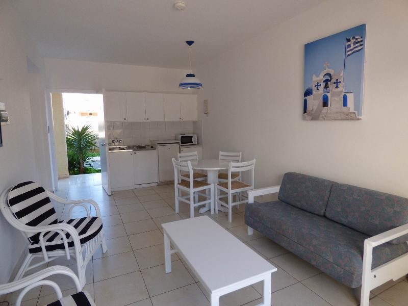 Amore Hotel Apartments Protaras