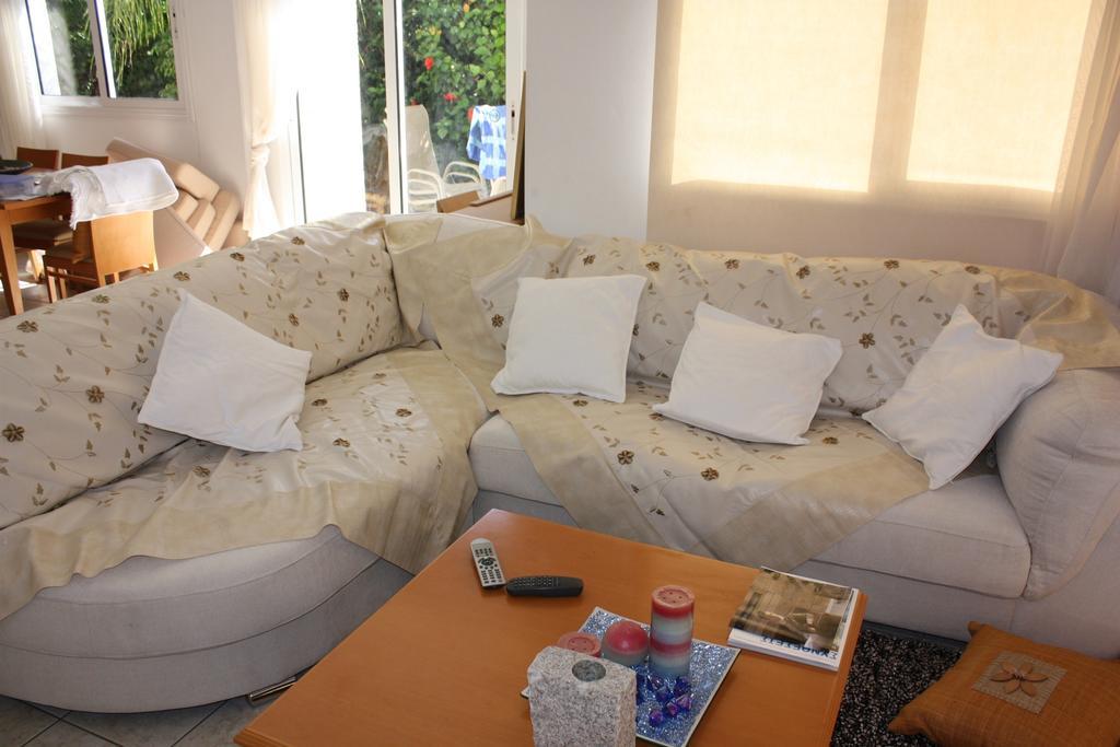 Villa Helene Protaras