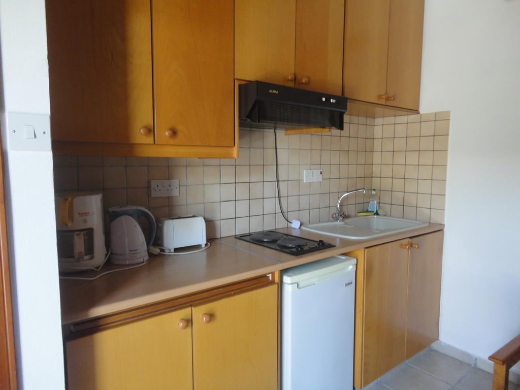 Spanos House Apartment Goudhi