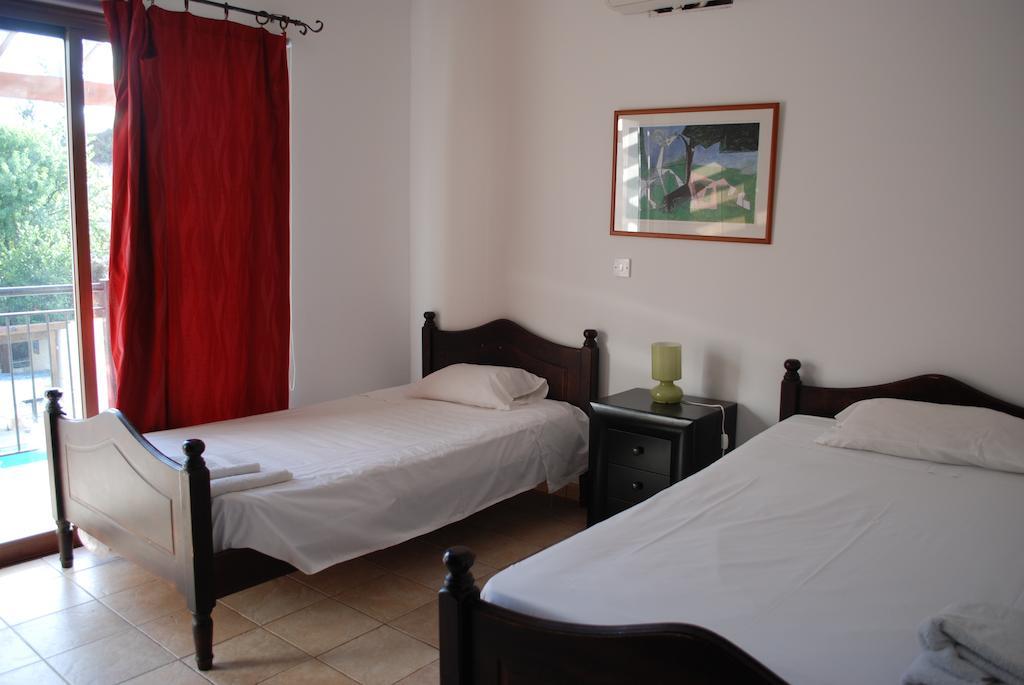 Apartment Avra Family Maisonettes