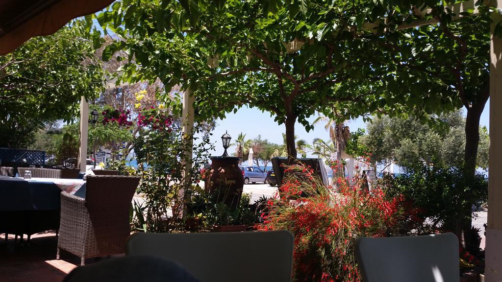 Aparthotel Periyiali Polis