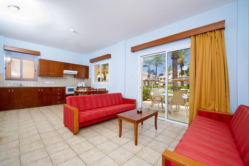 Aparthotel Tasia Maris Gardens
