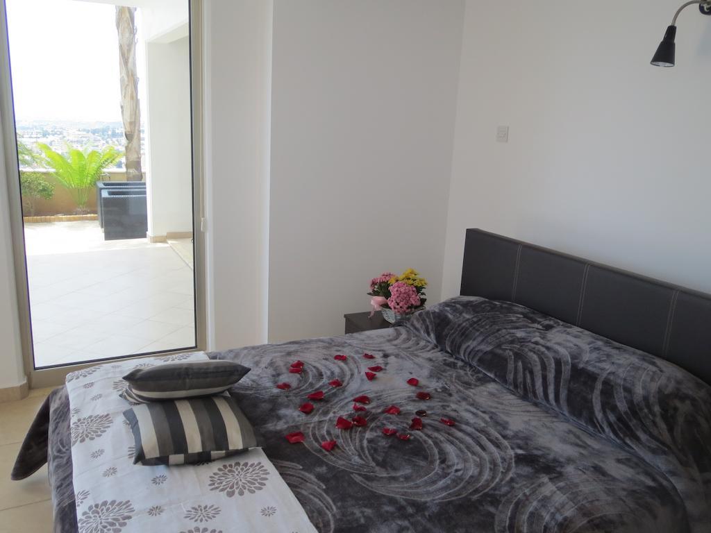 Apartment City Views - Only For Couples