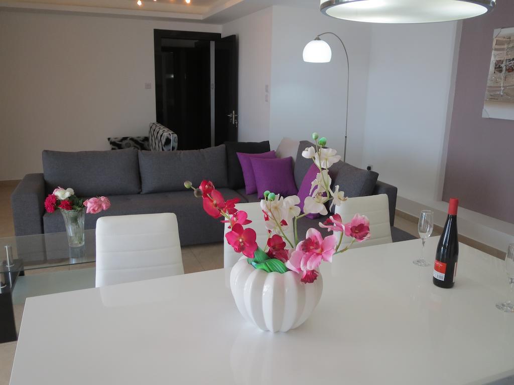 City Views - Only For Couples * Limassol