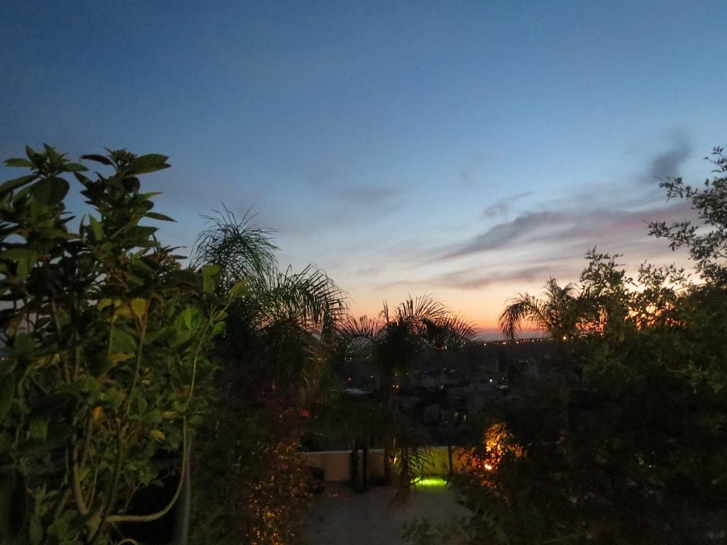 Apartment City Views - Only For Couples *