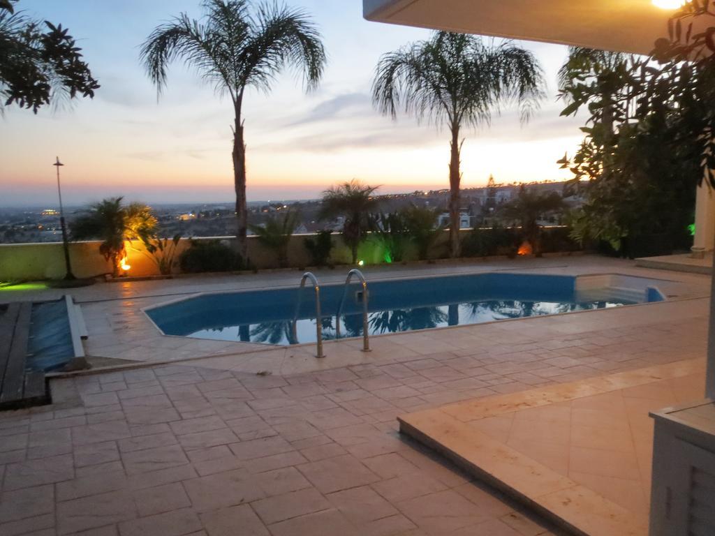 Apartment City Views - Only For Couples