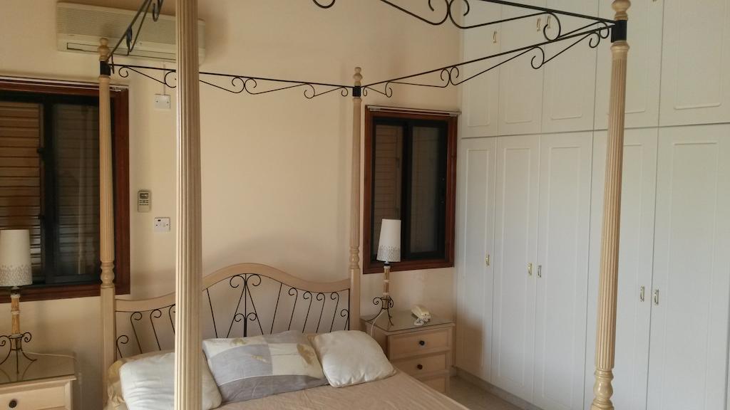Villa Androulla *