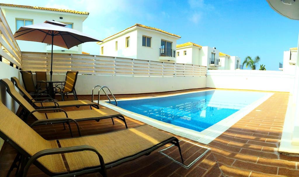 Villa Palm Tree Protaras