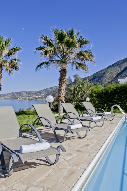 Villa Kallinousa *