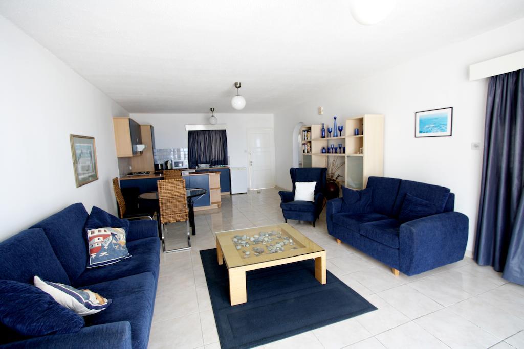 Pissouri Beach Apartments Pissouri
