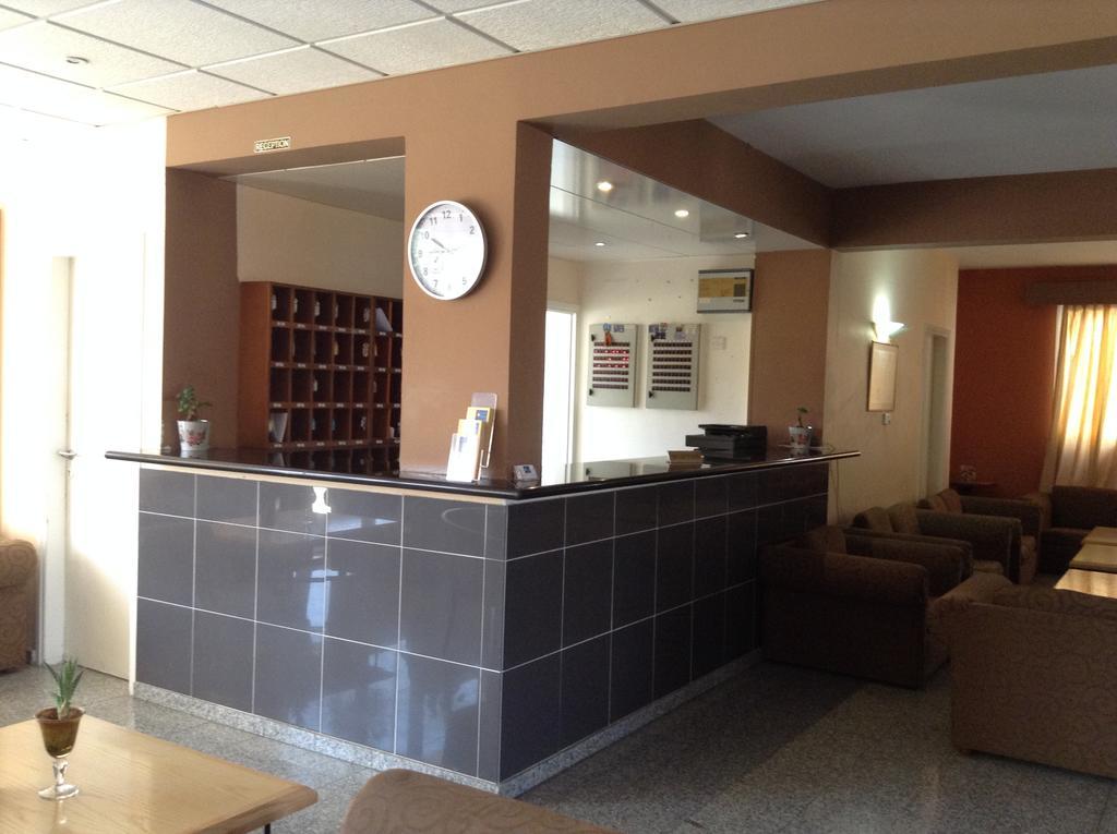 Aparthotel Valana 2*