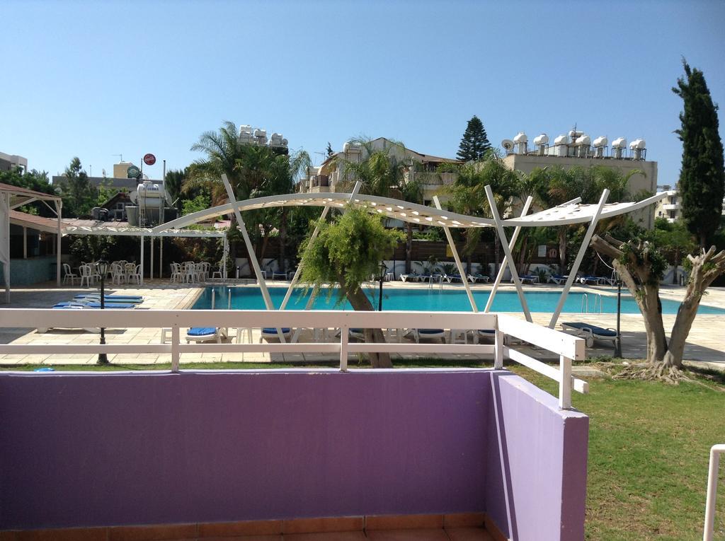 Aparthotel Valana