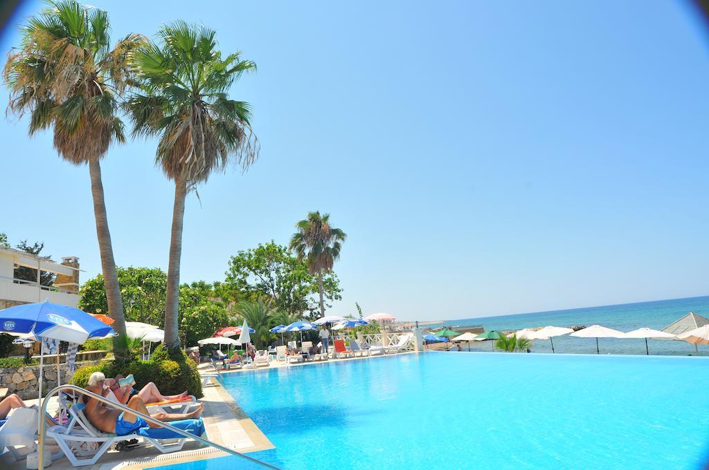 Hotel La & Lapithos (Northern Cyprus)