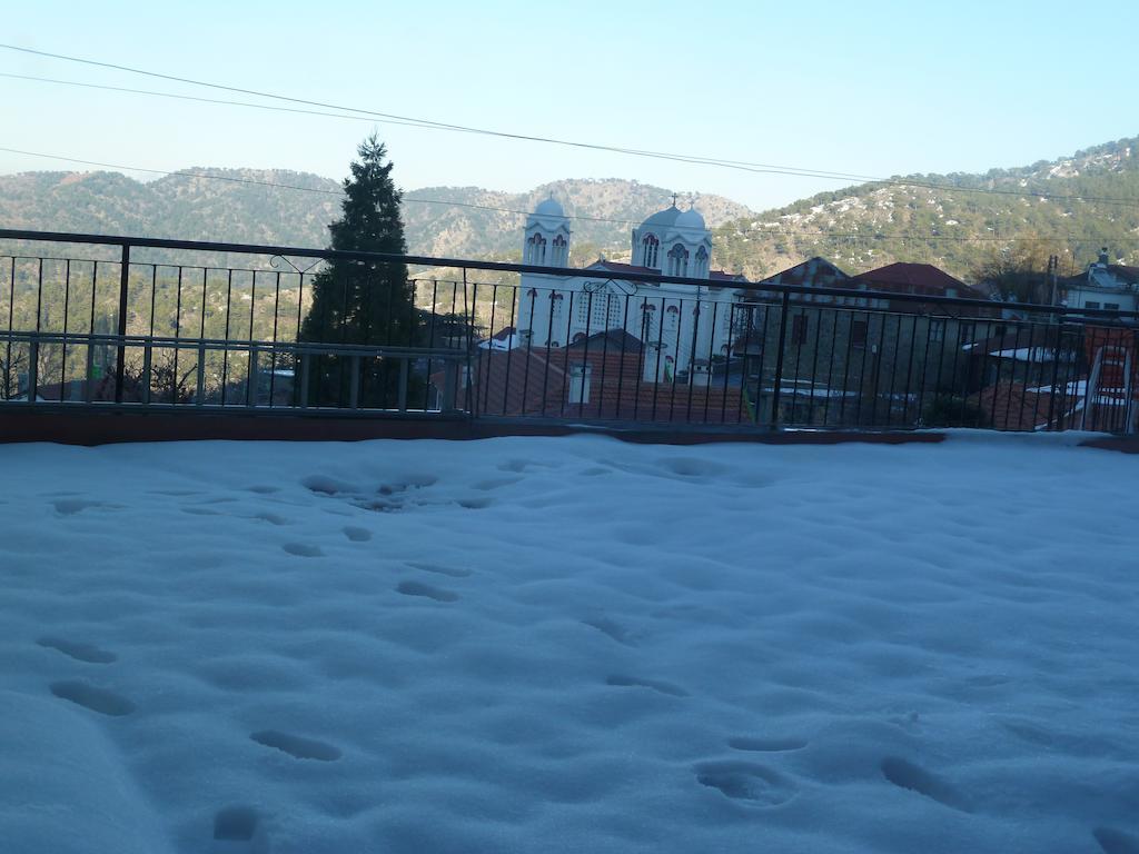 Hotel Capuralli Pedhoulas