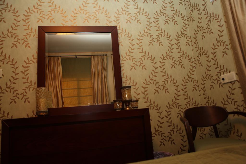 Quattro Sea View Beachfront Ap 6 Larnaca