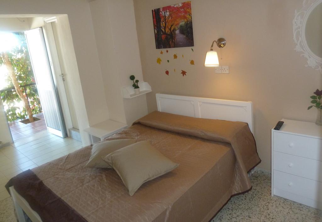Hotel Capuralli *
