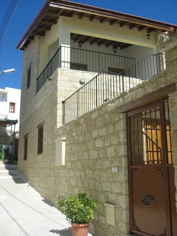 Vakantiehuis Katoi Homes Omodos