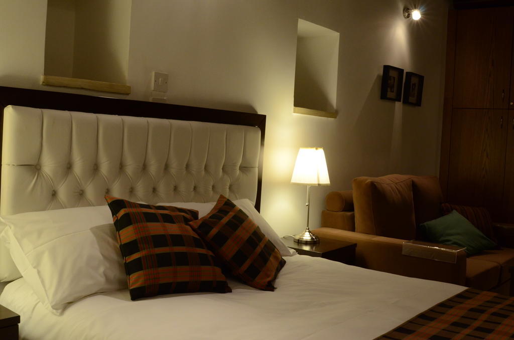 Apartment To Kastri