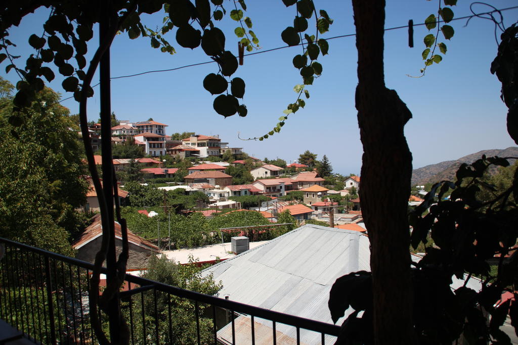 Hotel Capuralli Pedhoulas