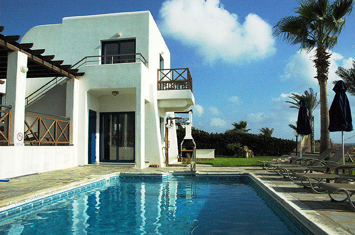 Villa Kymmates Front