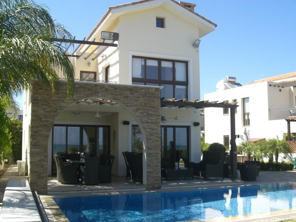 Pousada Ionion Beachfront *