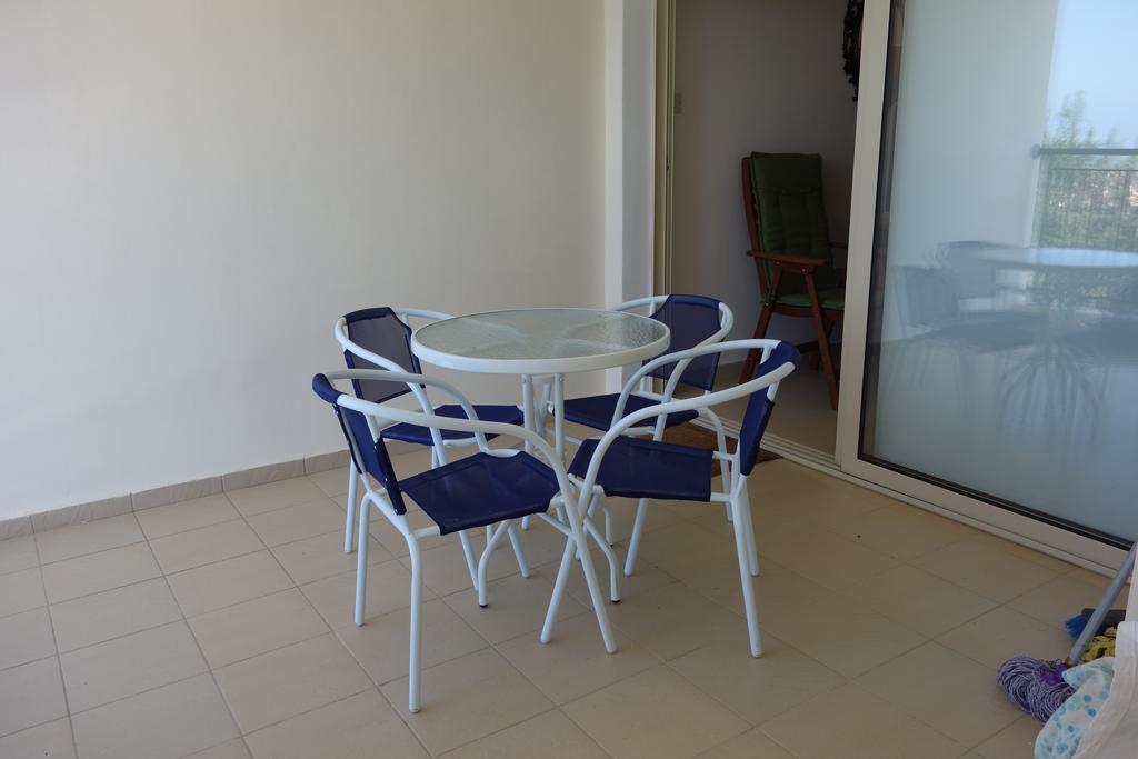 Apartment Alineris *