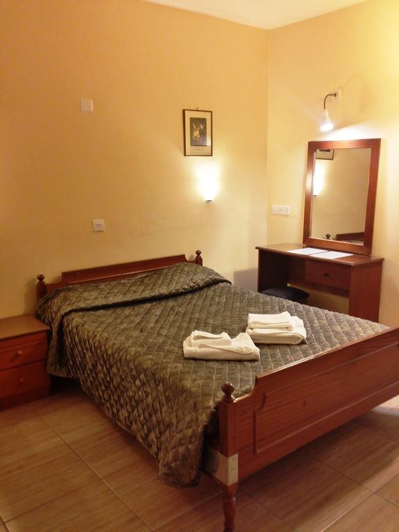 Hotel Minaides 2*
