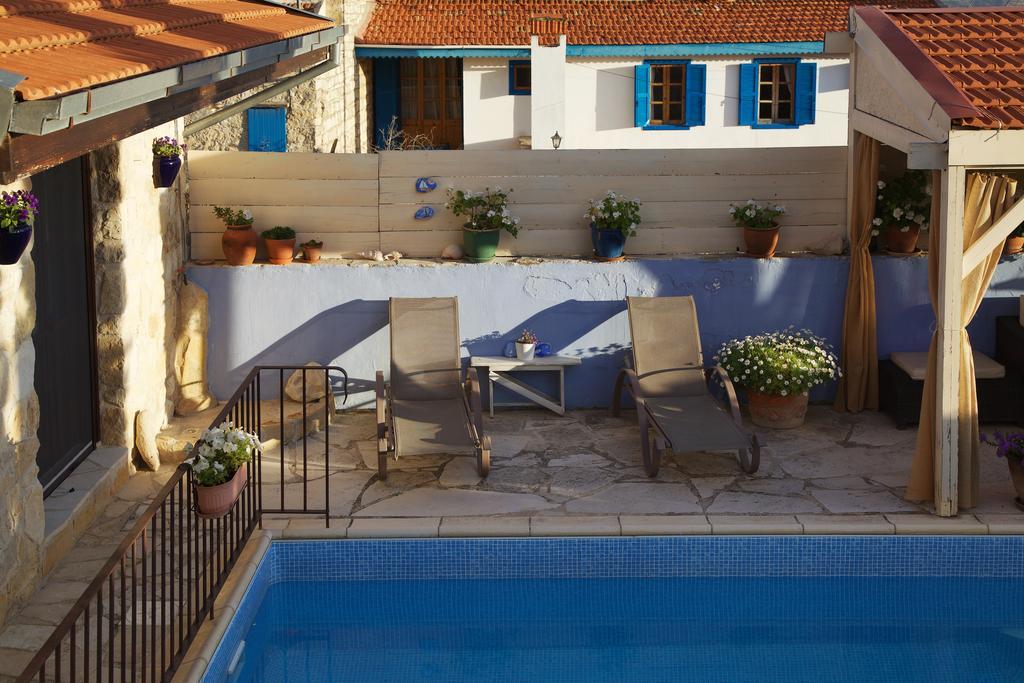 Country house Oinochori Vouni