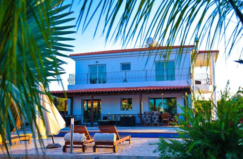 Villa Ricky
