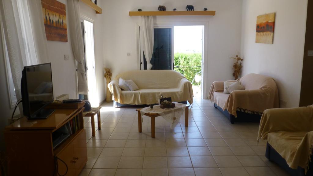 Villa Papas Villas *