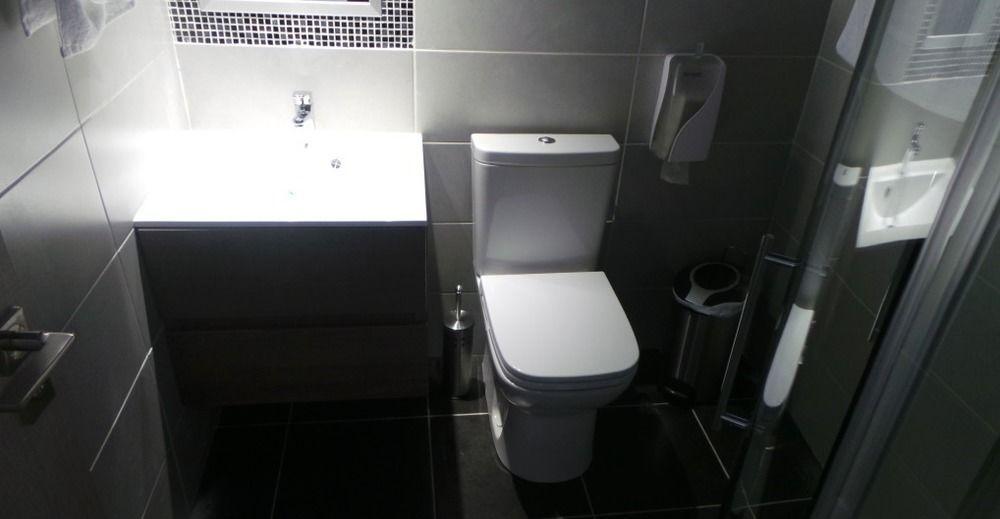 Aparthotel Neptune Paphos 3*