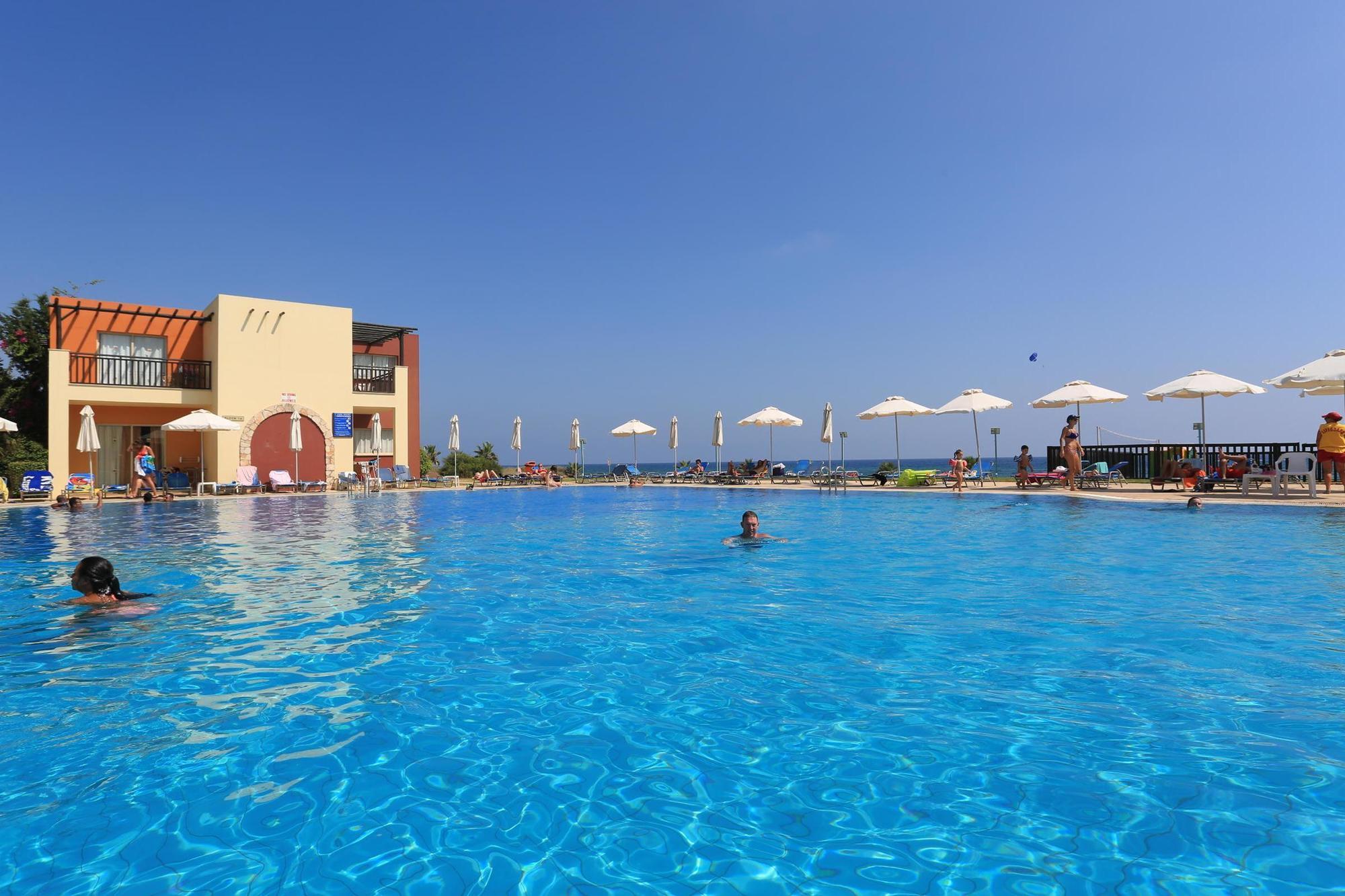Panas Village Agia Napa