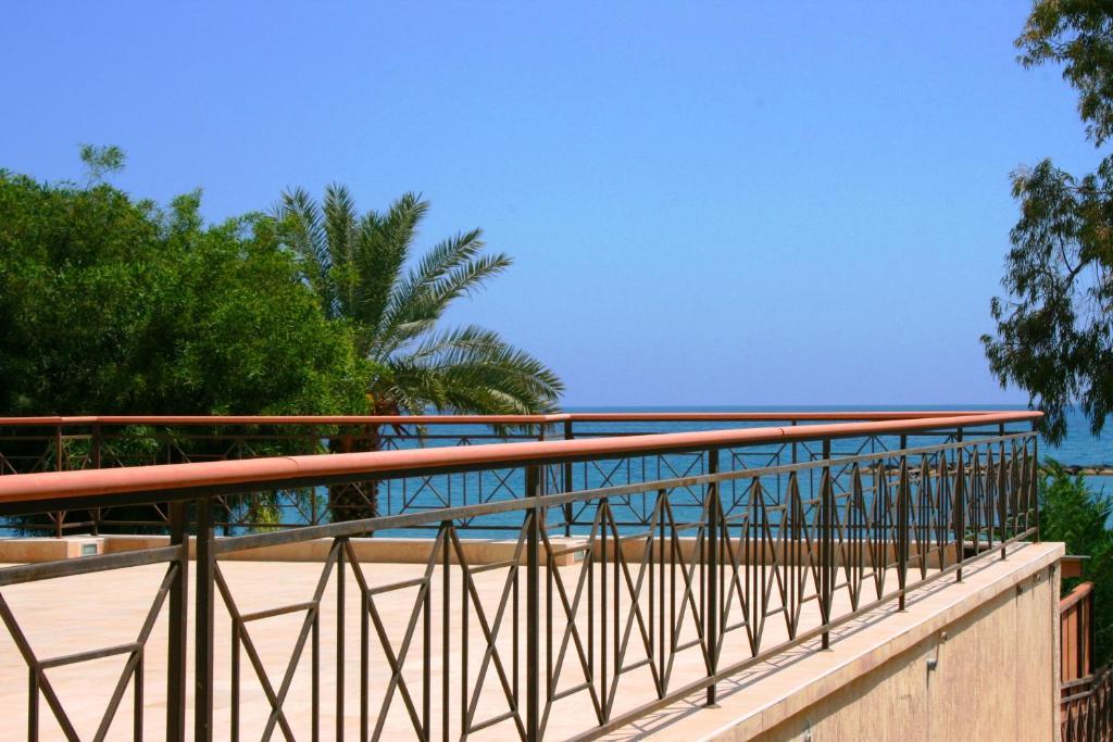 Sunrise Arches Apartments Apartment *