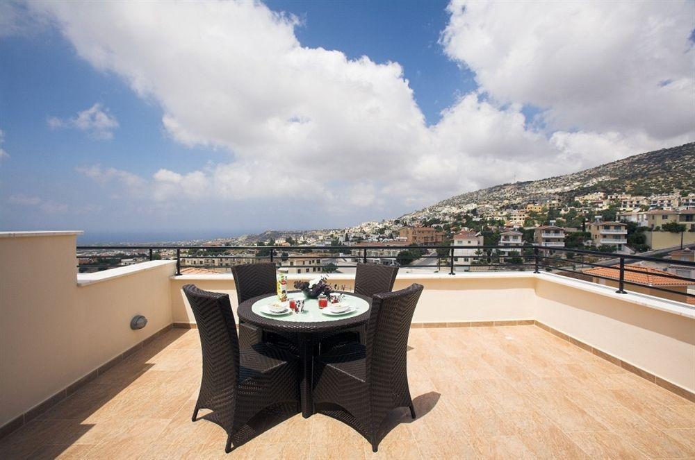 Club Coral View 3* Peyia
