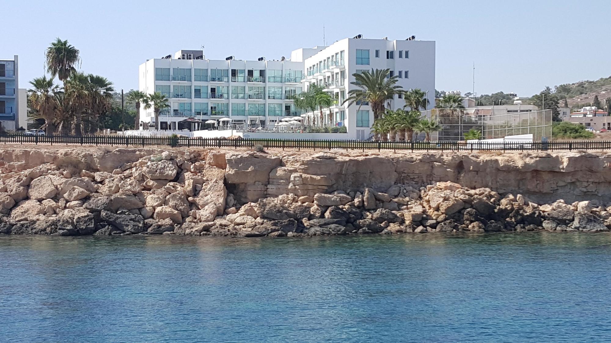 Coralli Beachfront 3* Protaras
