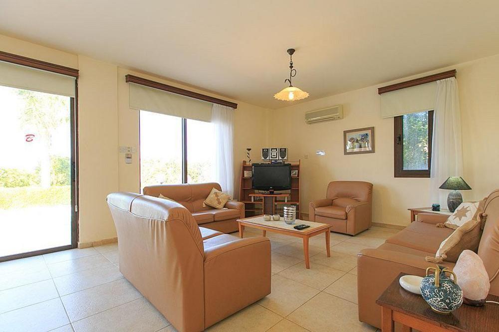 Bougainvillea Aparthotel Polis