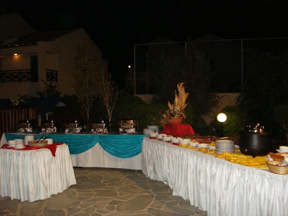 Harry's 3* Protaras