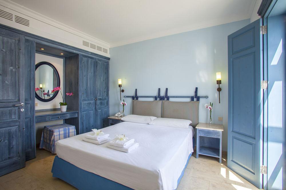 Nausicaa Luxury Villa *