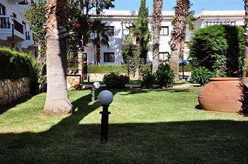 Lysithea Hotel