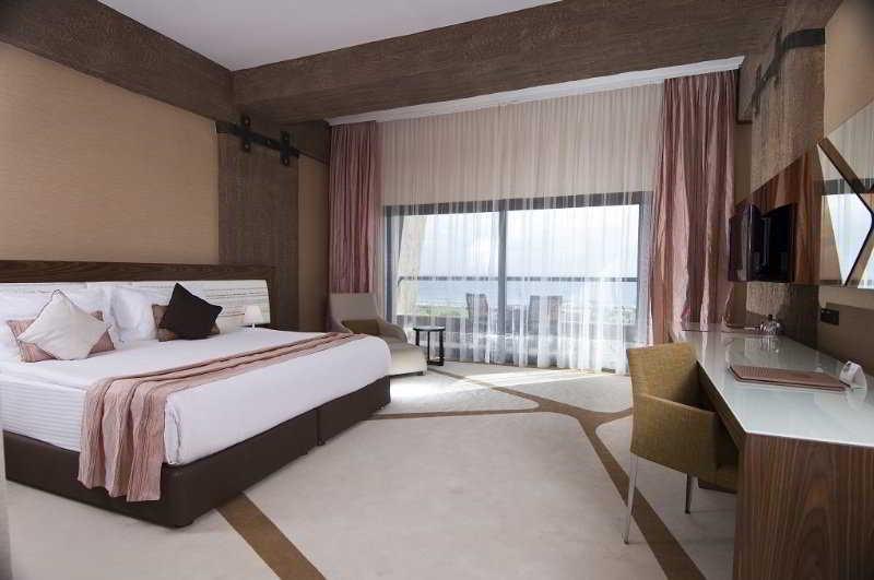 Hotel Noah's Ark Deluxe 5*
