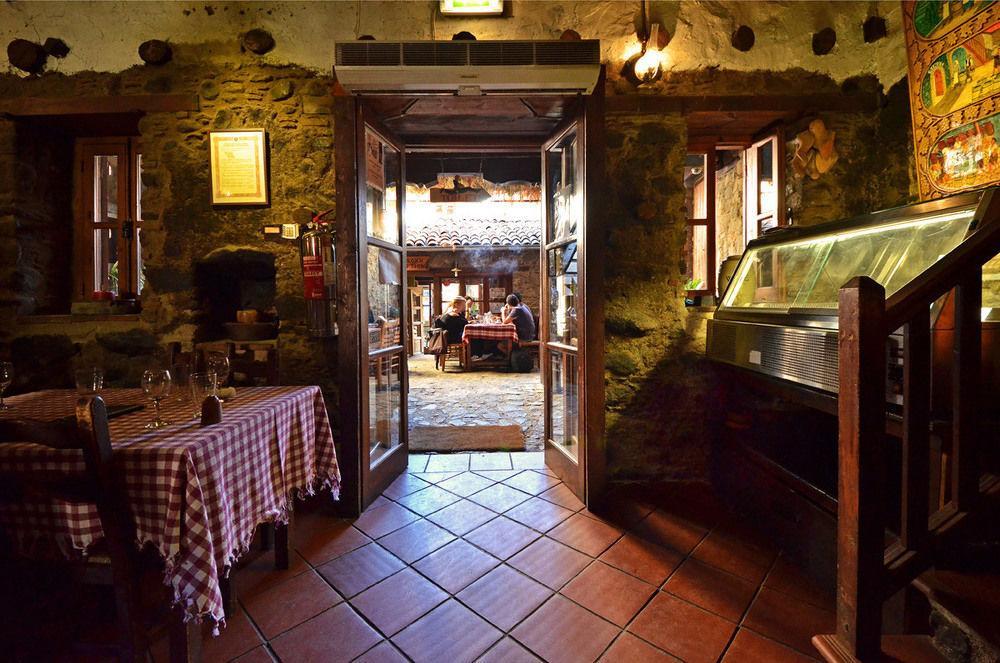 Linos Inn 3*