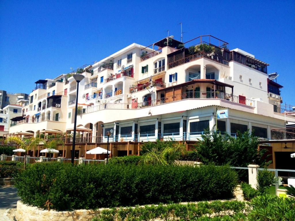 Apartment Sunrise Arches Apartments Limassol