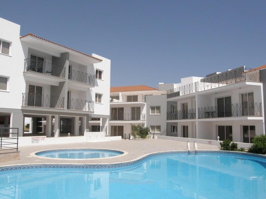 Varvara Gardens Paralimni