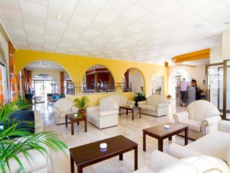Aparthotel Cosmelenia