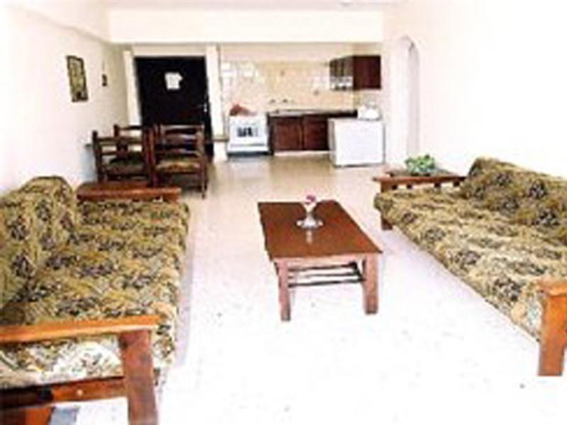 Aparthotel Hilltop Gardens