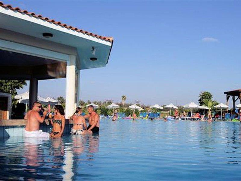 Aparthotel Avanti Village