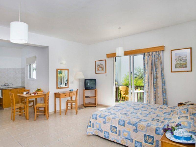 Hotel Akti & Village