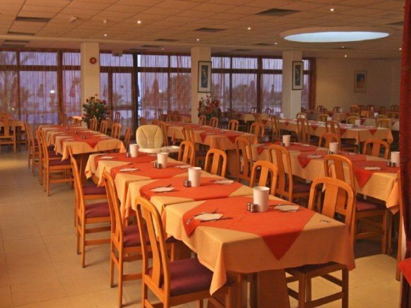 Aparthotel Corallia Coral Bay