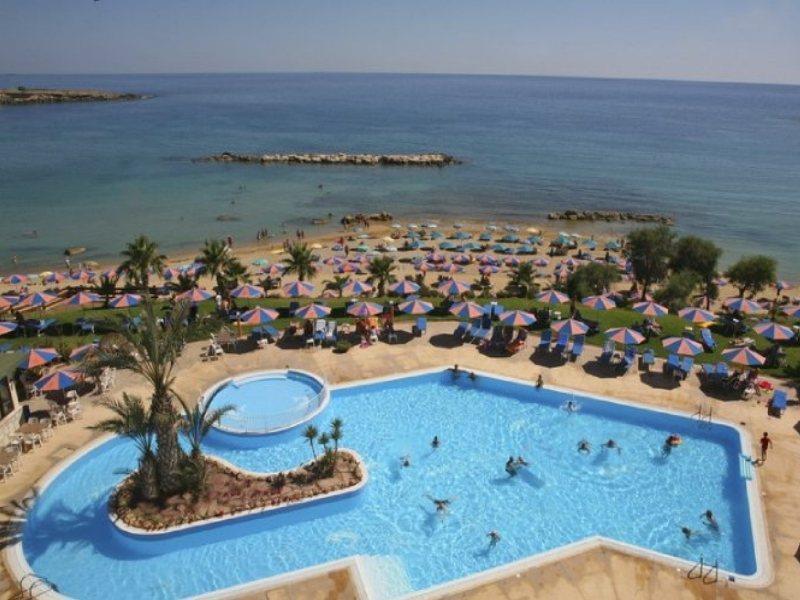 Aparthotel Corallia 3*