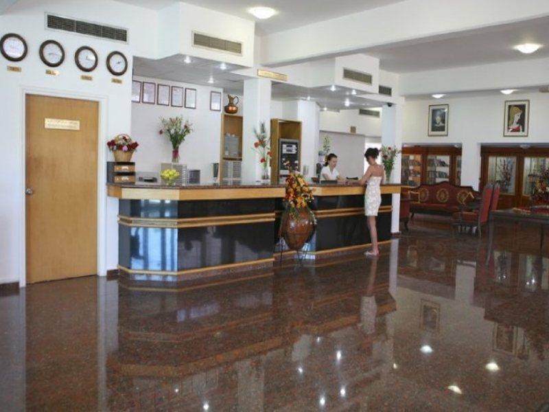 Aparthotel Corallia